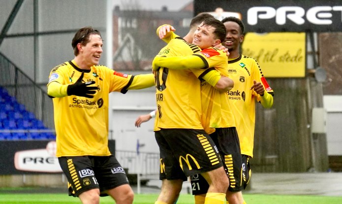 Knallsterk borteseier mot Sarpsborg 08